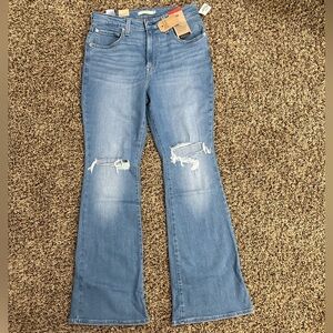 Levi’s women’s Jean